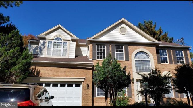 Attached, Exterior, Facade, Brick Facade, Brick Traditional