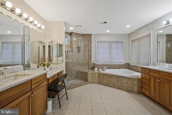 Bathroom, Dual Sink Vanities, Glass Shower, Interior, Recessed Lighting