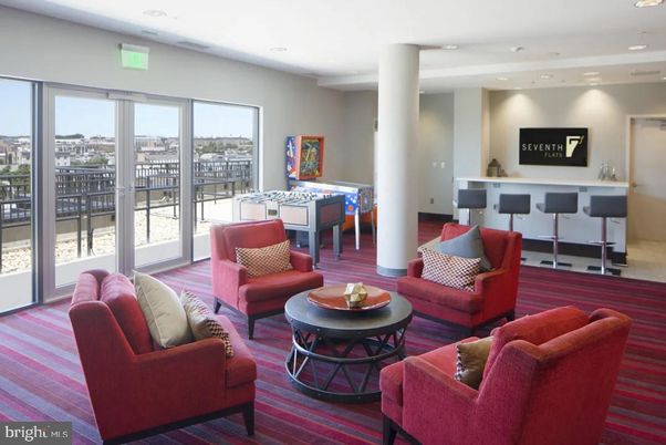 Game Room, Interior, Living room, Recessed Lighting