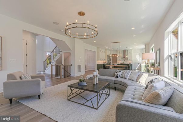 Chandelier, Interior, Kitchen, Living room, Pendant Lights, Recessed Lighting, Wood Texture Flooring