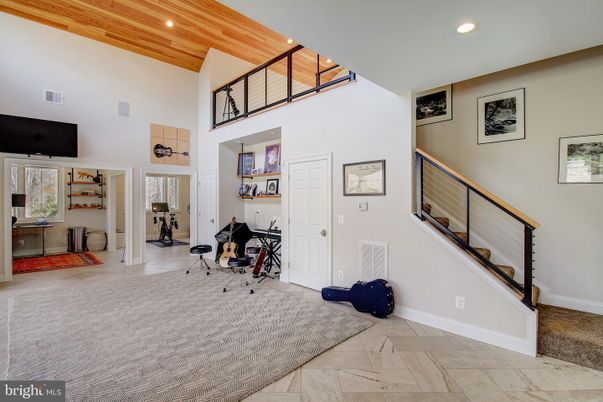 Fitness Equipment, Interior, Marble, Recessed Lighting, Wooden Ceilings