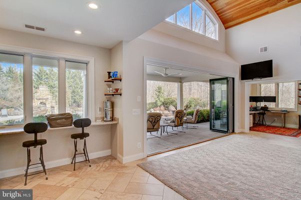 Home Office, Interior, Recessed Lighting, Wooden Ceilings
