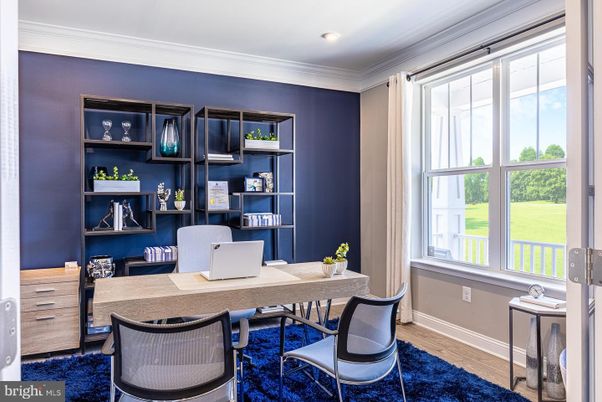 Home Office, Interior, Recessed Lighting, Wood Texture Flooring