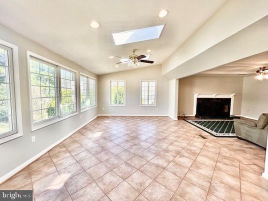 Empty room, Fireplace, Interior, Recessed Lighting