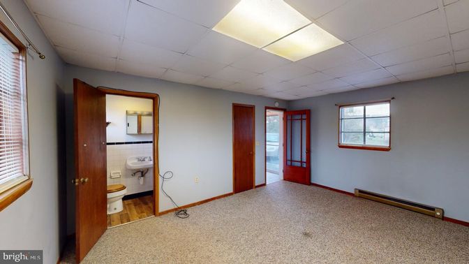 Bathroom, Empty room, Interior, Recessed Lighting
