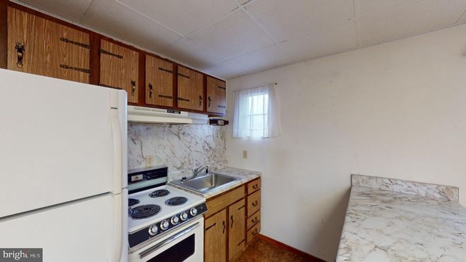 Interior, Kitchen, Marble Walls