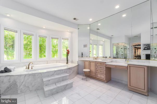 Bathroom, Dual Sink Vanities, Glass Shower, Interior, Recessed Lighting