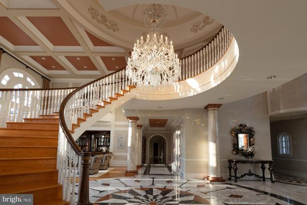 Chandelier, Interior, Recessed Lighting