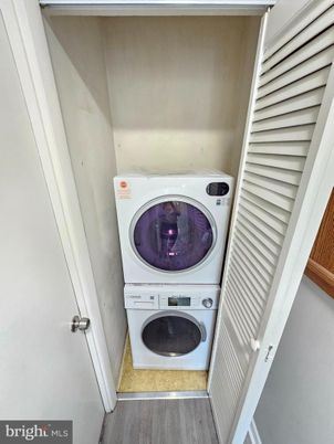 Interior, Utility Closets, Washer