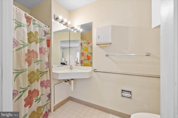Bathroom, Interior