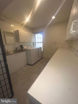 Interior, Recessed Lighting, Washer