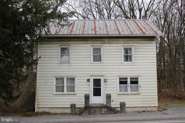 Exterior, Facade, Georgian