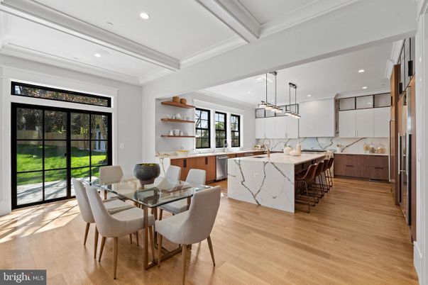 Dining room, Interior, Kitchen, Pendant Lights, Recessed Lighting, Wood Texture Flooring