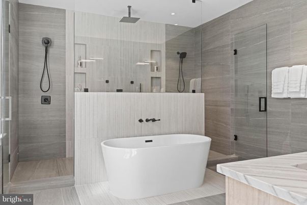 Bathroom, Free Standing Baths, Glass Shower, Interior, Recessed Lighting