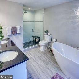 Bathroom, Dual Sink Vanities, Free Standing Baths, Glass Shower, Interior, Recessed Lighting