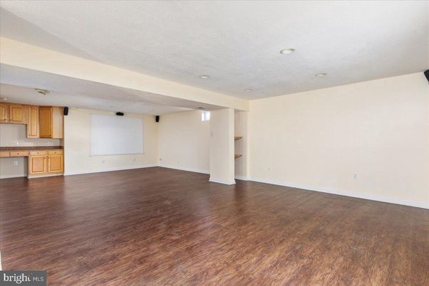 Empty room, Interior, Kitchen, Recessed Lighting, Wood Texture Flooring