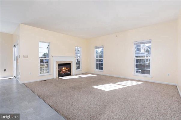 Empty room, Fireplace, Interior