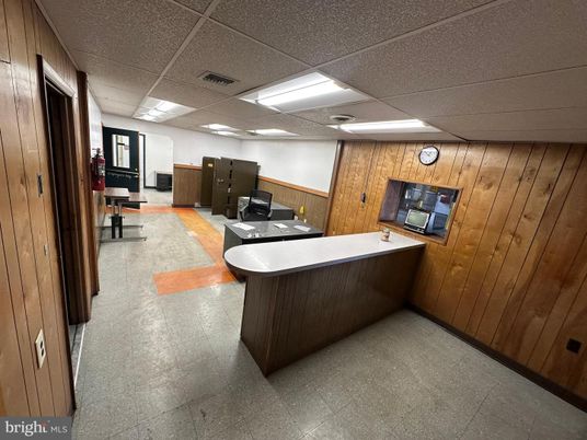 Interior, Recessed Lighting, Wooden Walls