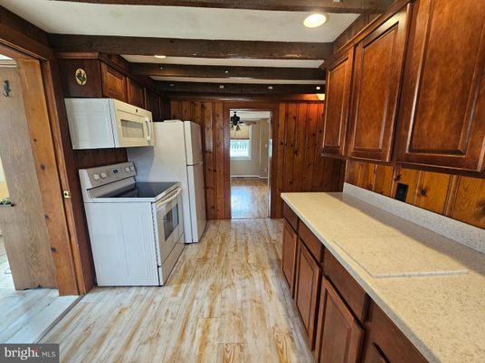 Interior, Recessed Lighting, Washer, Wooden Beams, Wood Texture Flooring, Wooden Walls