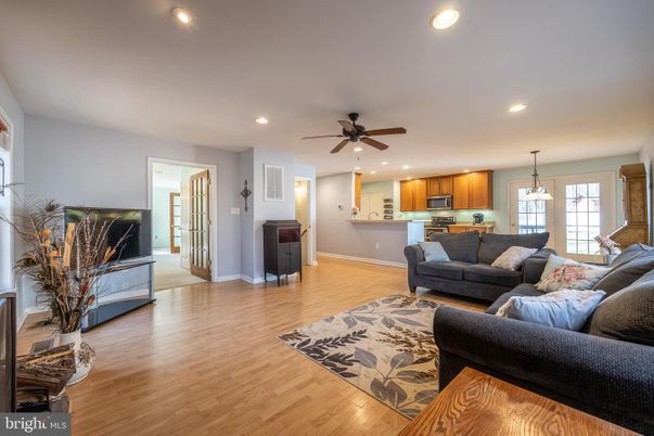 Interior, Kitchen, Living room, Pendant Lights, Recessed Lighting, Stainless Steel Appliances, Wood Texture Flooring