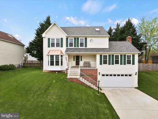 Attached, Backyard, Exterior, Facade, Farmhouse
