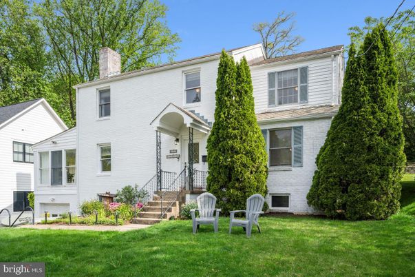 Backyard, Exterior, Facade, Rowhouse