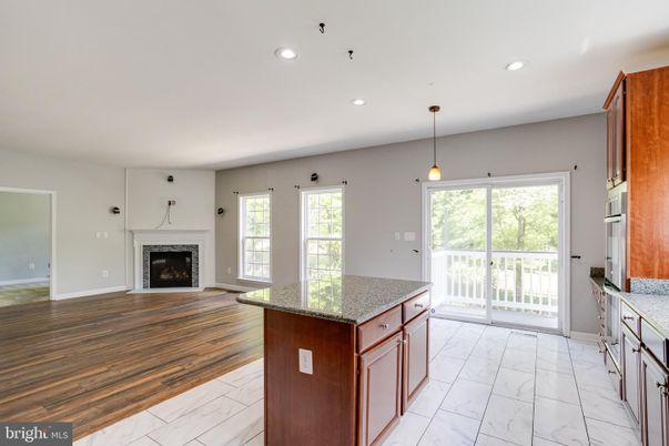 Fireplace, Interior, Kitchen, Marble, Pendant Lights, Recessed Lighting