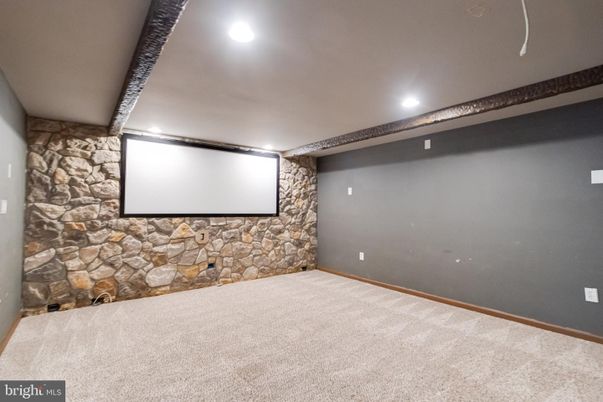 Empty room, Interior, Recessed Lighting, Stone Walls