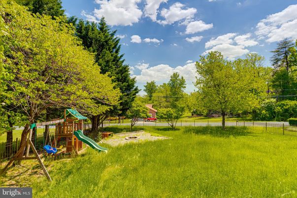 Backyard, Exterior, Playground