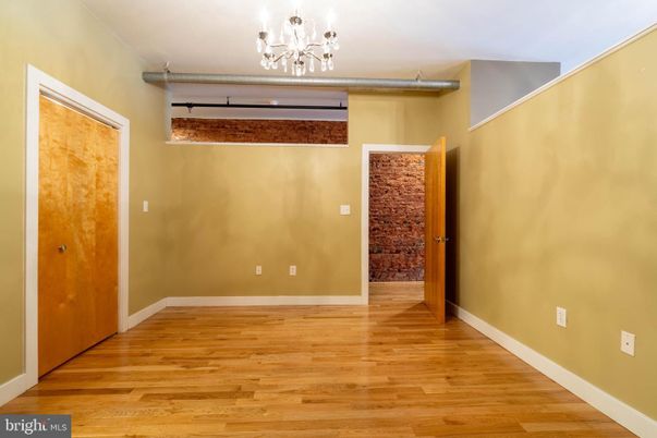 Chandelier, Empty room, Interior, Wood Texture Flooring