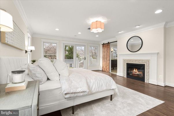 Bedroom, Fireplace, Interior, Recessed Lighting, Wood Texture Flooring