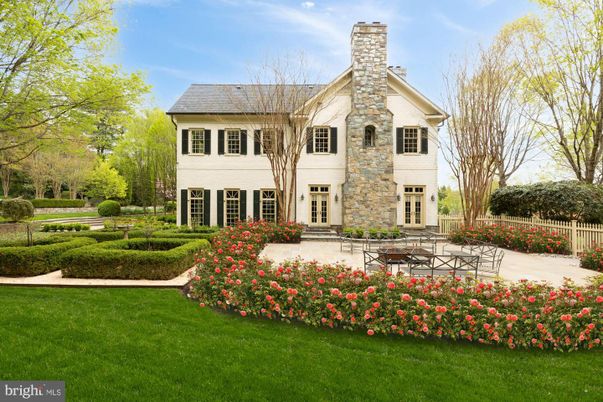 Backyard, Exterior, Facade, Georgian
