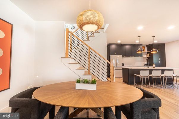 Dining room, Interior, Kitchen, Pendant Lights, Recessed Lighting, Wood Texture Flooring