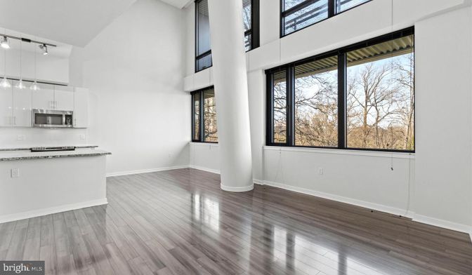 Interior, Kitchen, Pendant Lights, Wood Texture Flooring