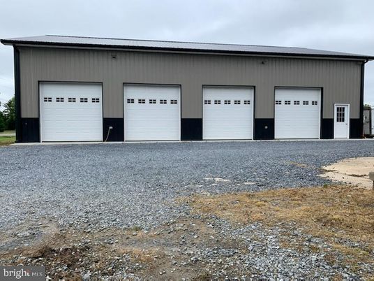 Detached Garage, Exterior