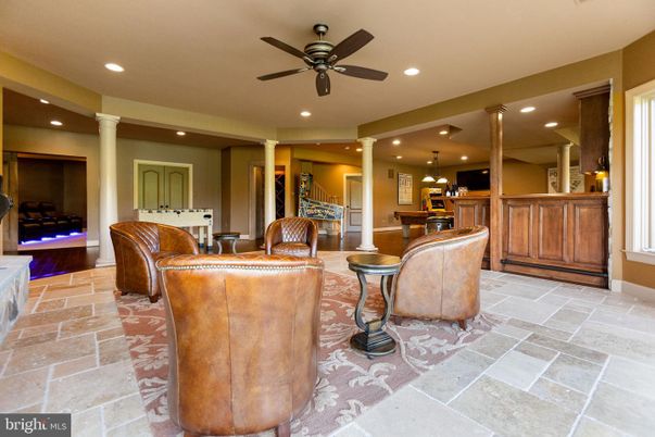 Dining room, Interior, Pendant Lights, Recessed Lighting