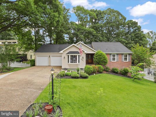 Attached, Backyard, Exterior, Facade, Brick Facade, Cape Cod