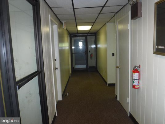 Elevator, Interior