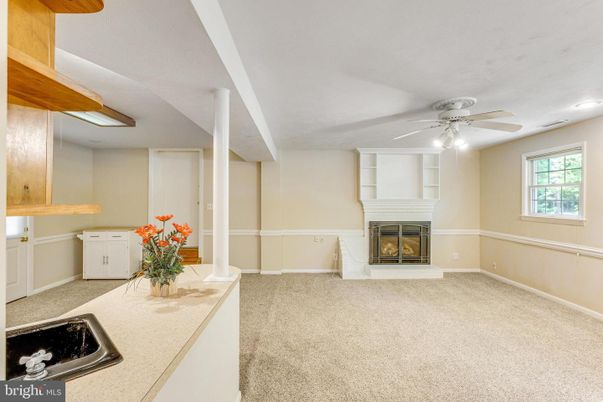 Empty room, Fireplace, Interior, Recessed Lighting