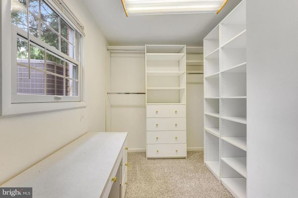 Interior, Walk-in Closets