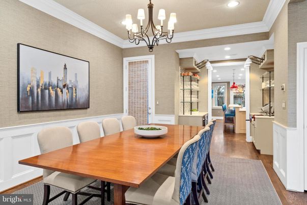 Chandelier, Dining room, Interior, Recessed Lighting, Wood Texture Flooring