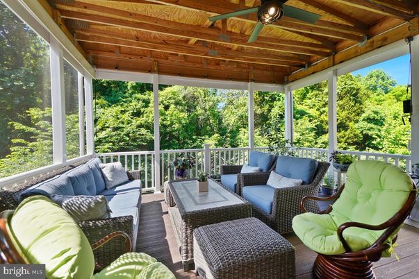 Interior, Living room, Sun Room, Wooden Beams, Wooden Ceilings, Wood Texture Flooring