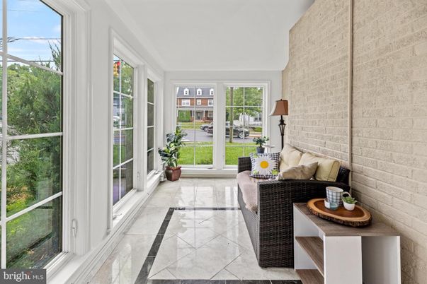 Interior, Living room, Stone Walls, Sun Room