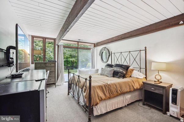 Bedroom, Home Office, Interior, Wooden Beams