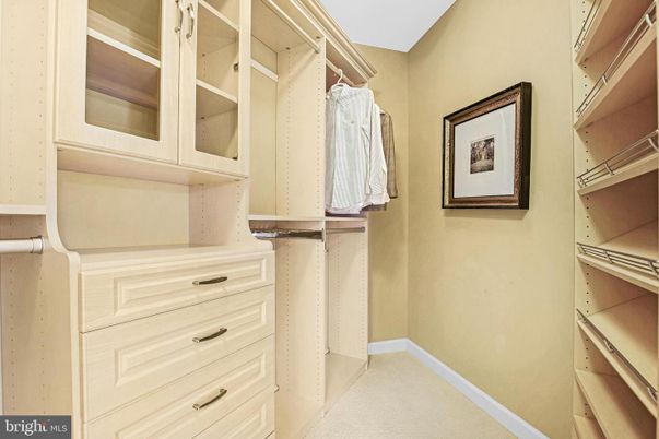 Interior, Walk-in Closets
