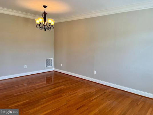Chandelier, Empty room, Interior, Wood Texture Flooring