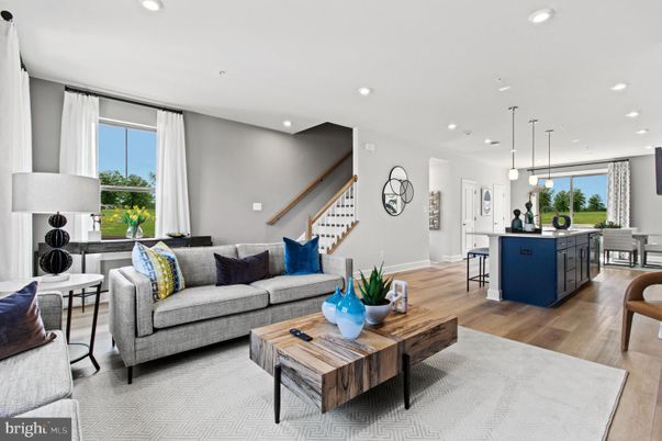 Interior, Kitchen, Living room, Pendant Lights, Recessed Lighting, Wood Texture Flooring