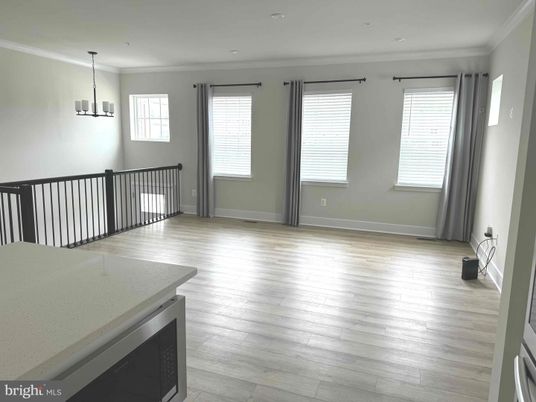 Interior, Pendant Lights, Recessed Lighting, Wood Texture Flooring
