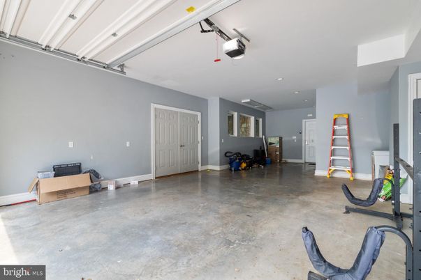 Garage, Interior, Recessed Lighting