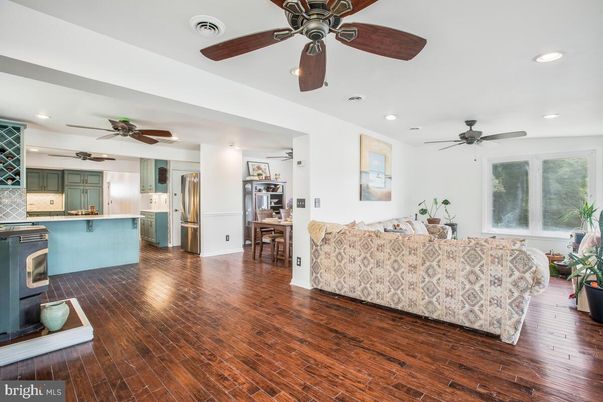 Interior, Kitchen, Living room, Recessed Lighting, Wood Texture Flooring